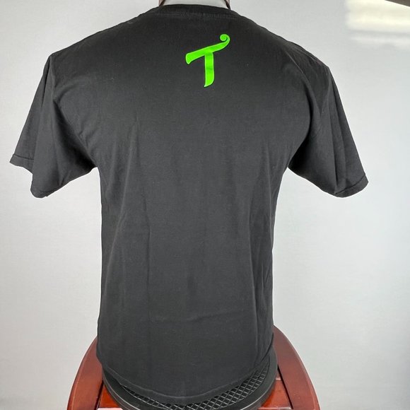 Hot Woman T Brand T-Shirt - Picture 3 of 4